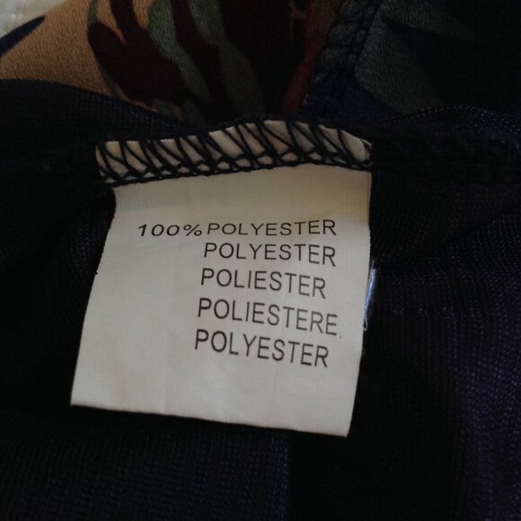 Floral Jumper, Red Queen, S/M Poly, Easy Care; Garden Party, Vacation, Cruising - Picture 6 of 6